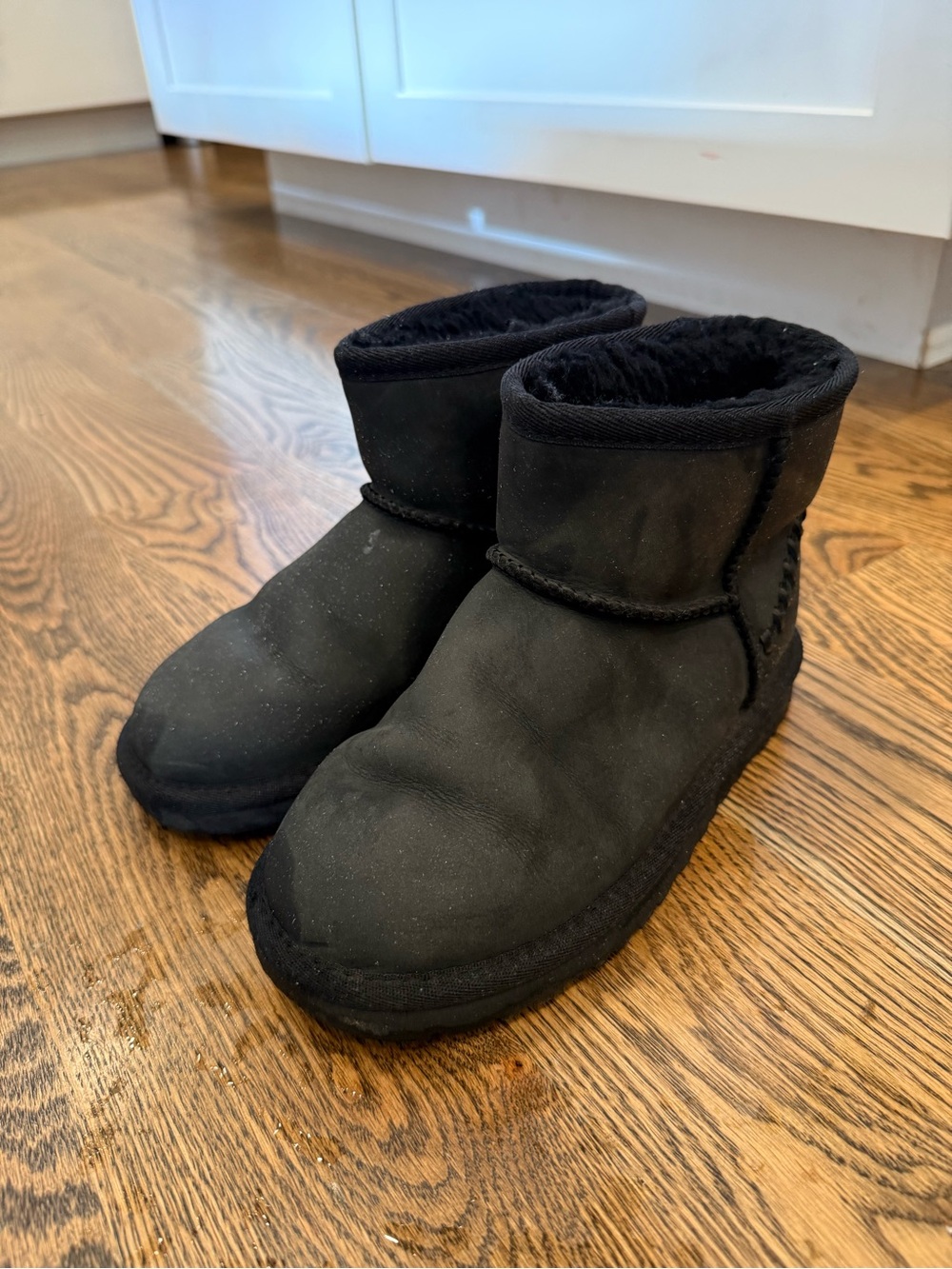 UGG Kids Short Black Cozy Faux-Shearling Boots